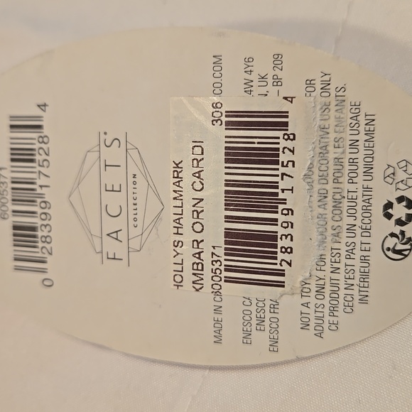 Memorial Acrylic Cardinal Ornament - Picture 4 of 5